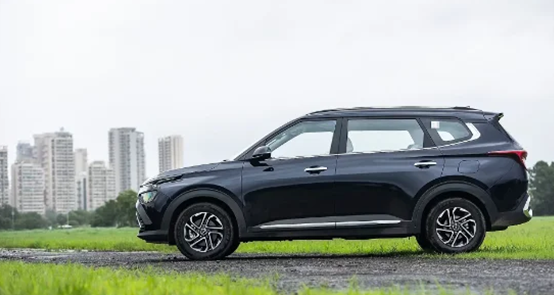 Kia-Carens-Car